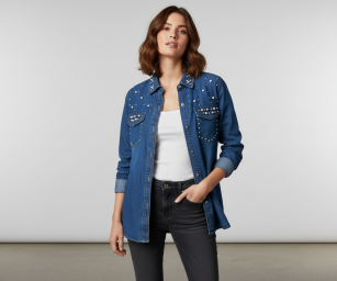 BLUSA DE MEZCLILLA CON PIEDRAS