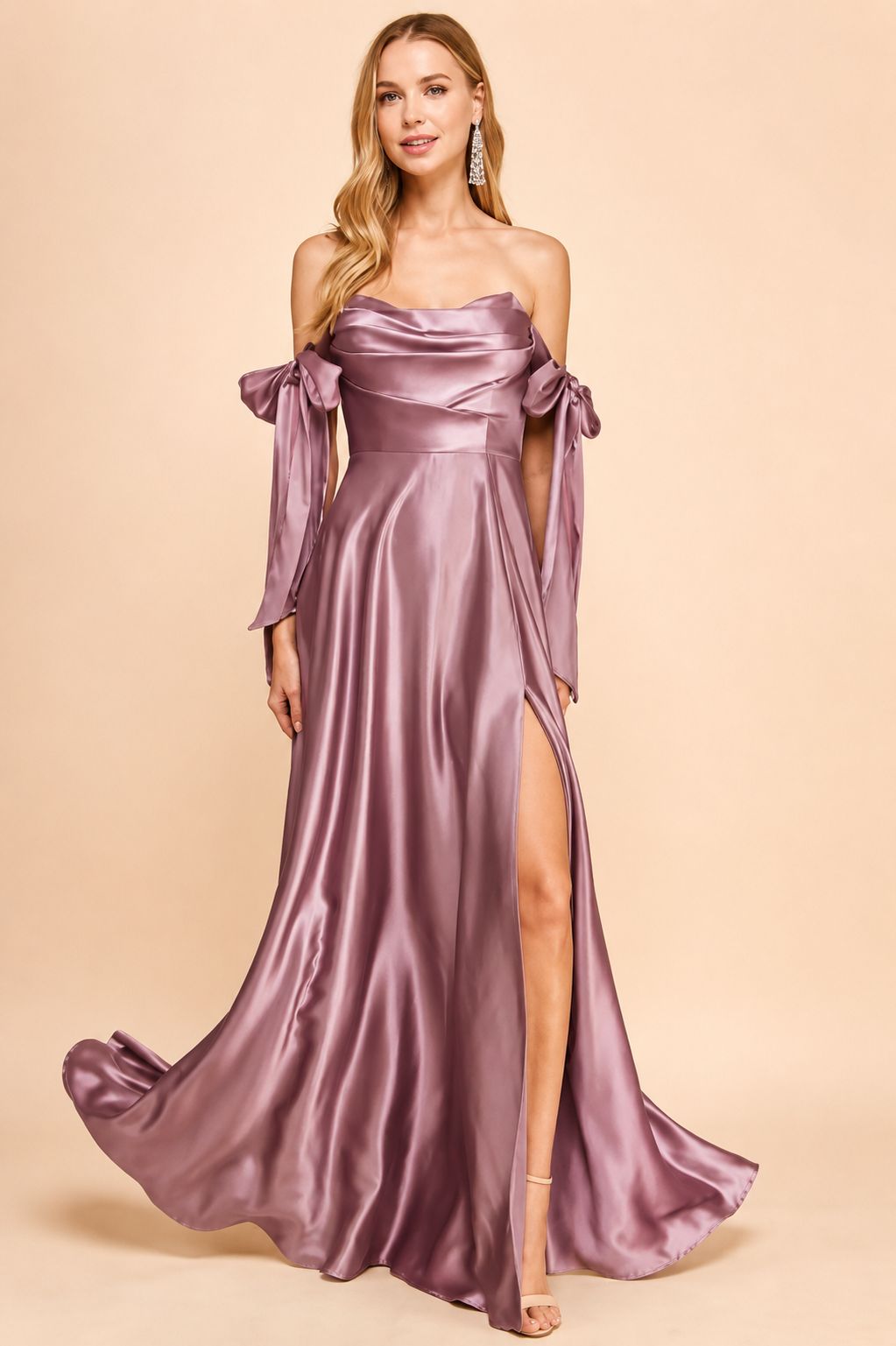 VESTIDO MOÑO TIRANTE - Imagen 4