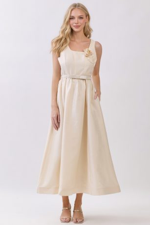 VESTIDO CINTURON CON FLOR 3D